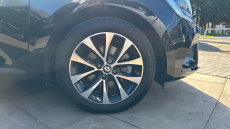 Renault Clio 1.6 E-TECH full hybrid 145 Evolution 5dr Auto Hybrid Hatchback